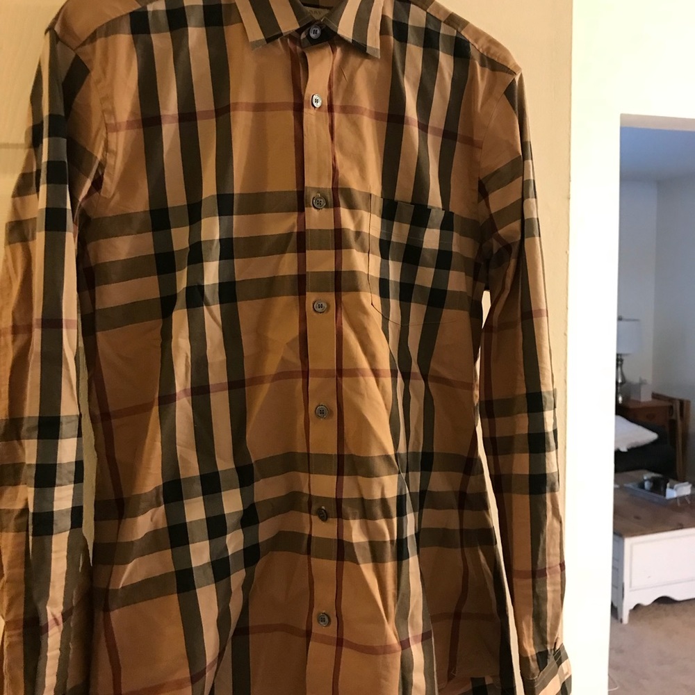 Burberry Brit Button Down, size M